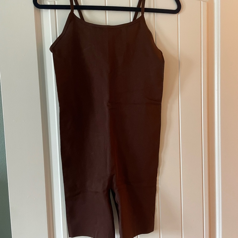 Fabletics Roxanna Sculptknit Onesie. Size M. Never worn w tags